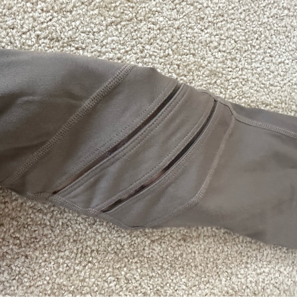Fabletics Women's  Leggings - Picture 6 of 9